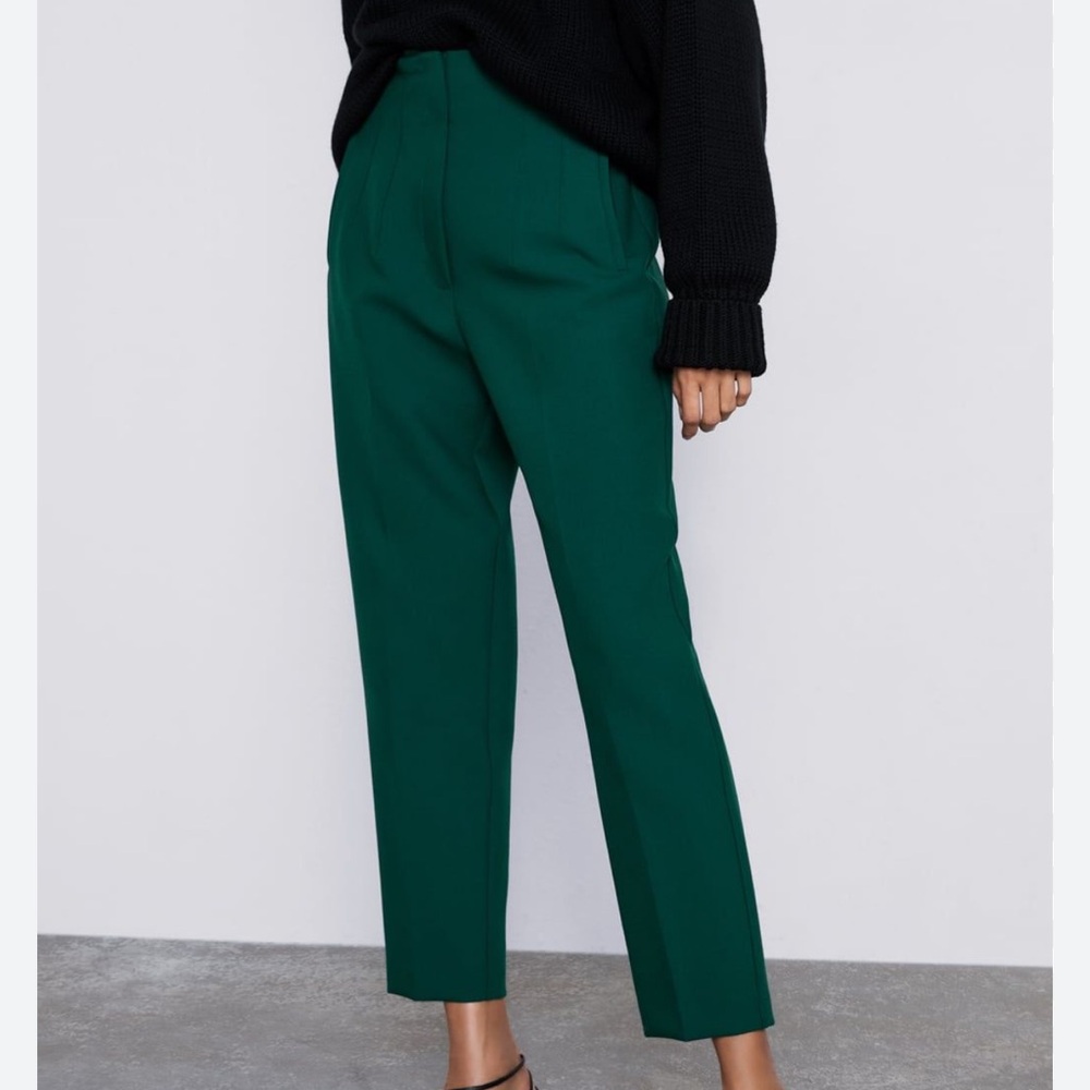 Zara Dark Green Cropped Pants